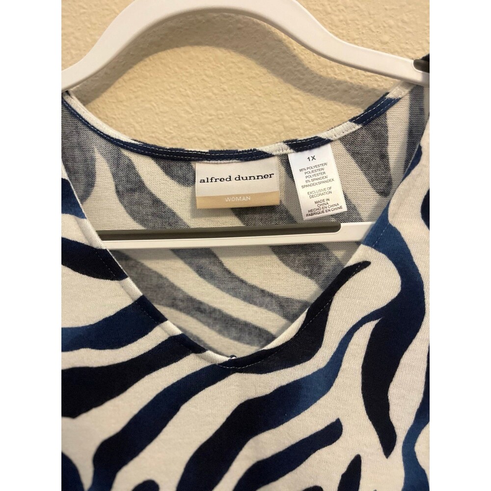 Alfred Dunner Women’s Blouse - Picture 3 of 3